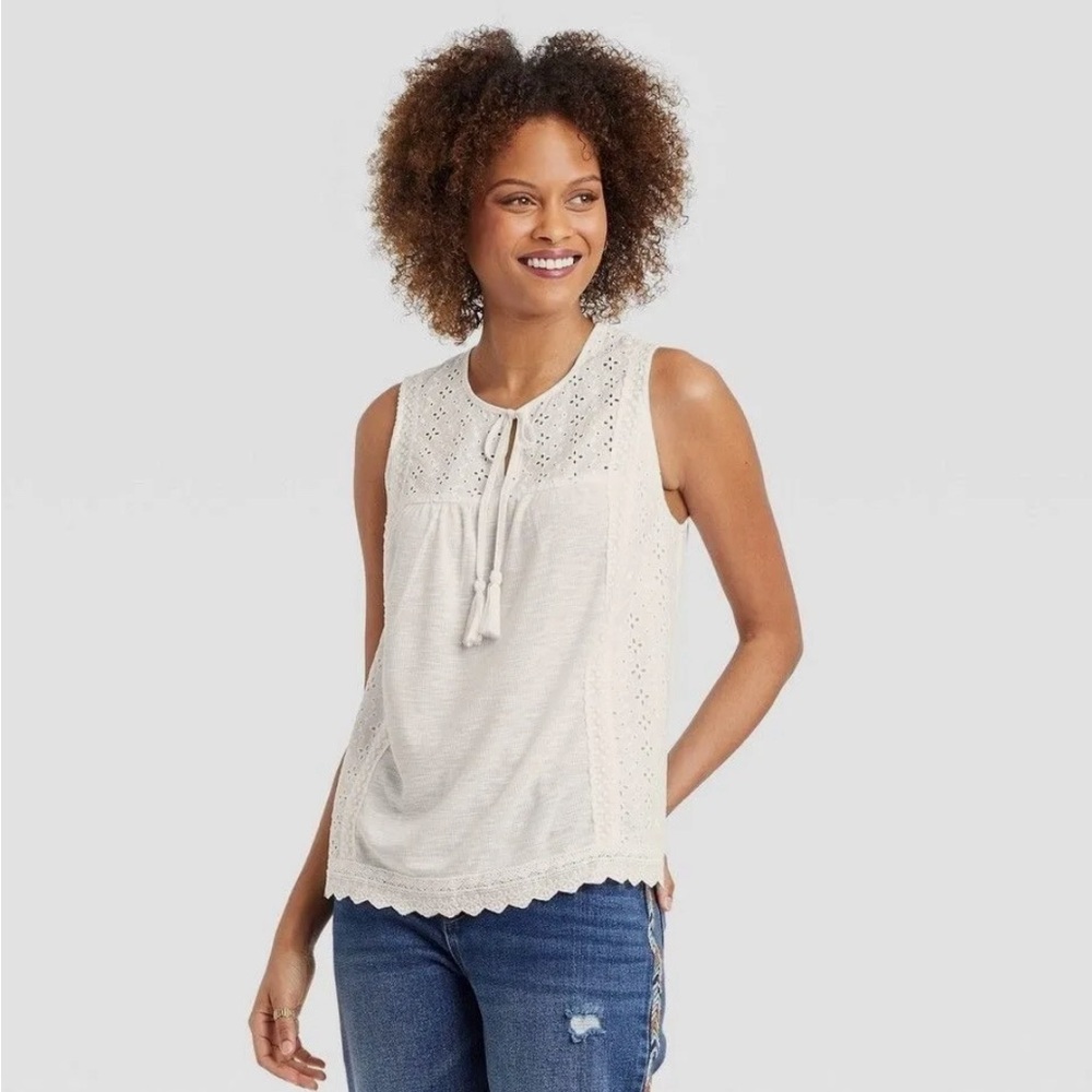 Knox Rose Cream Eyelet Tie-Front Tank Top
